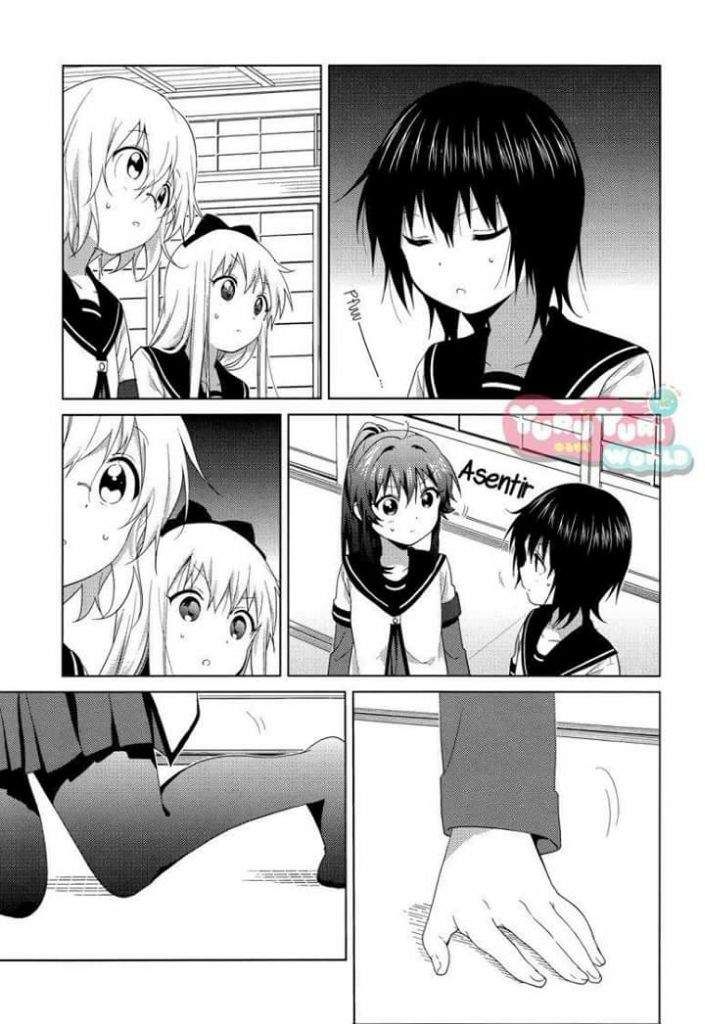 Yuru Yuri Capitulo 111: solo estamos practicando página 9